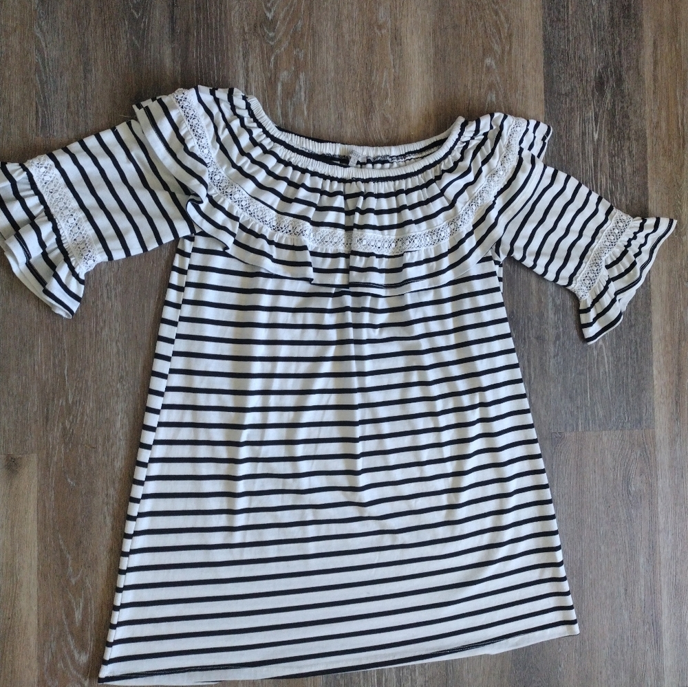 Jodifl dress / long top / off the shoulder size S